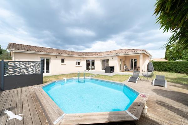 Maison à vendre 314 620 € Saint-André-de-Cubzac 5 p 157 m² DPE C