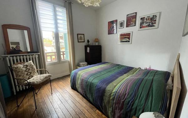 Immeuble à vendre    6 pièces •  Arcueil