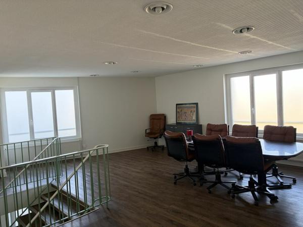 UNE OPPORTUNITÉ RARE DE BUREAUX À VENDRE EN PLEIN CŒUR DE NIORT