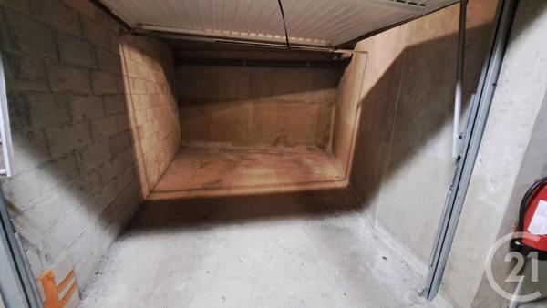 Parking à vendre  15 m2 GRENOBLE - 38