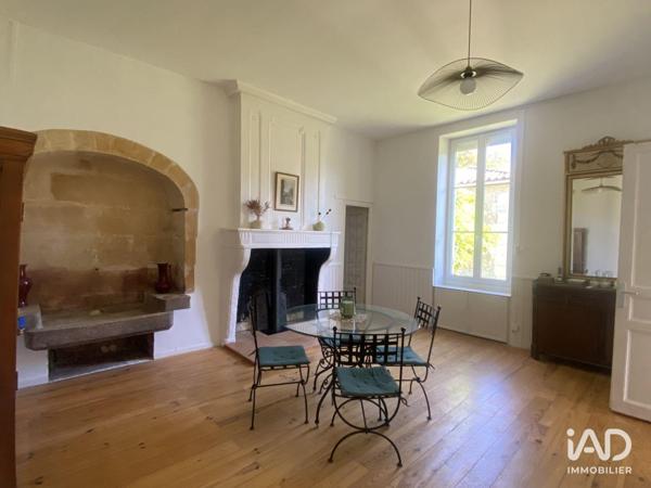 Maison à vendre 6 pièces 300 m² Jonzac