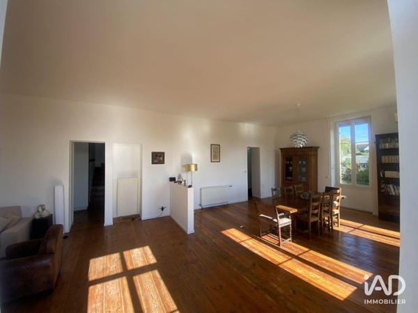 Maison à vendre 6 pièces 300 m² Jonzac