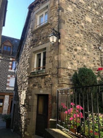 Maison à MUR-DE-BARREZ, 12600 - 3 pièces 88m²