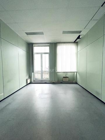 BUREAUX à LOUER de 273 m²