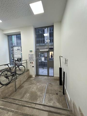 BUREAUX à LOUER de 273 m²