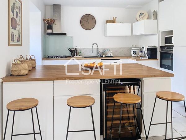 Propriété avec piscine et hangar en pleine nature secteur Montastruc La Conseillére