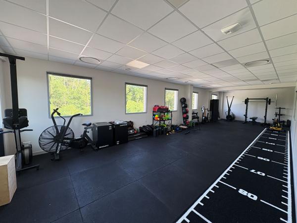Bureaux à louer à Saint Cyr en Val 82 m2