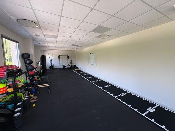 Bureaux à louer à Saint Cyr en Val 82 m2