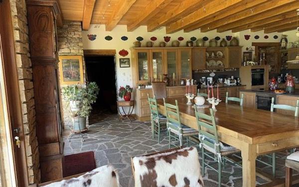 Maison à vendre    4 pièces •  Janailhac