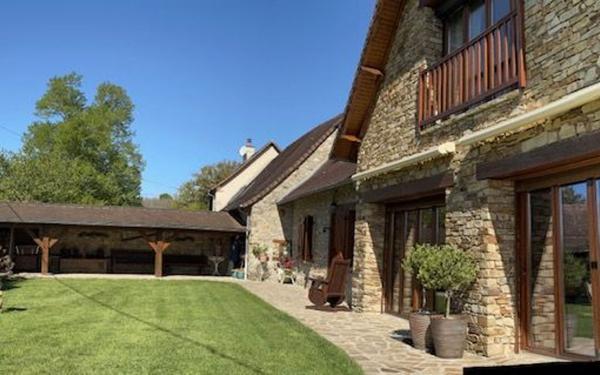 Maison à vendre    4 pièces •  Janailhac