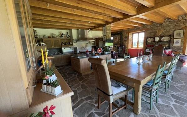 Maison à vendre    4 pièces •  Janailhac