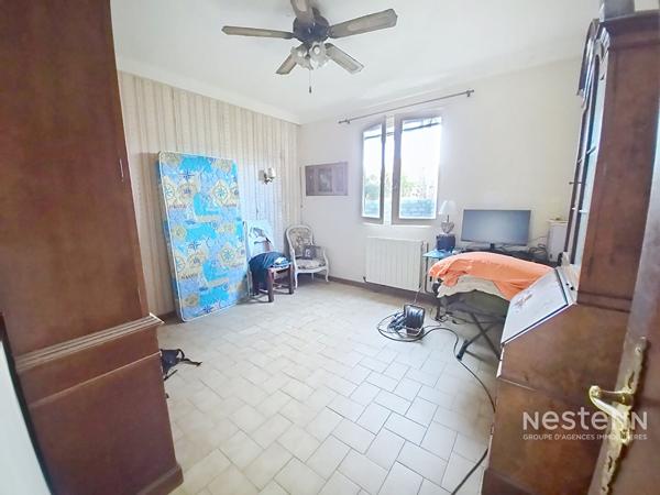 Rare maison avec potentiel , possibilité de construire encore sur cette parcelle sans vis à vis