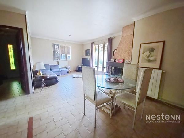 Rare maison avec potentiel , possibilité de construire encore sur cette parcelle sans vis à vis