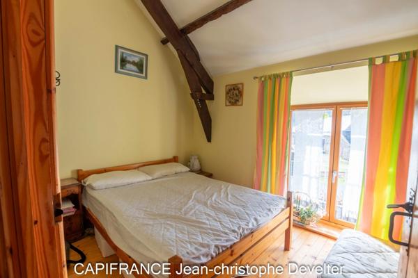 Maison à vendre 5 pièces proche de MAYENNE (53) maison 3 chambres sur 1,8 hectare