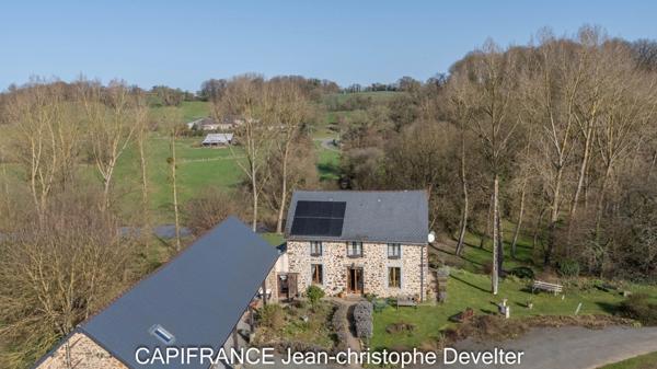 Maison à vendre 5 pièces proche de MAYENNE (53) maison 3 chambres sur 1,8 hectare