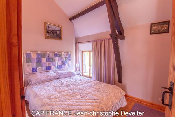 Maison à vendre 5 pièces proche de MAYENNE (53) maison 3 chambres sur 1,8 hectare