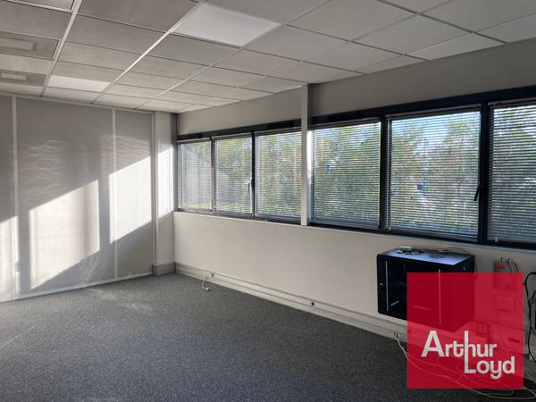 BUREAUX A LOUER - MONTPELLIER MILLENAIRE - PARKINGS