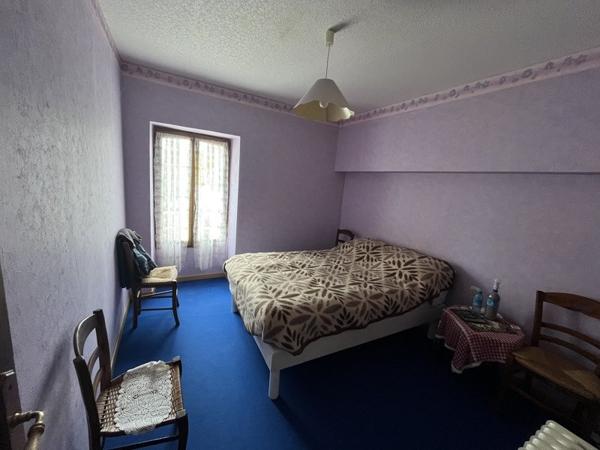 Maison à vendre |  Saint-Agnant-de-Versillat |  4 pièces | 85 m²