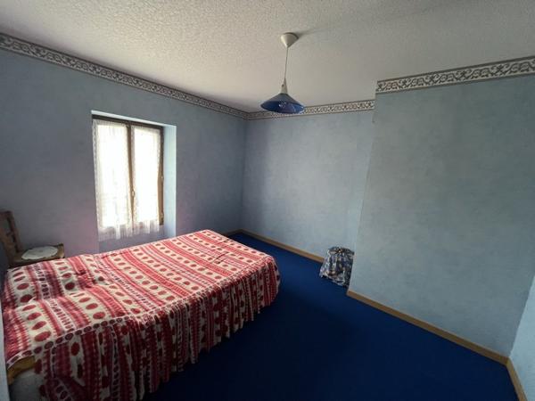 Maison à vendre |  Saint-Agnant-de-Versillat |  4 pièces | 85 m²