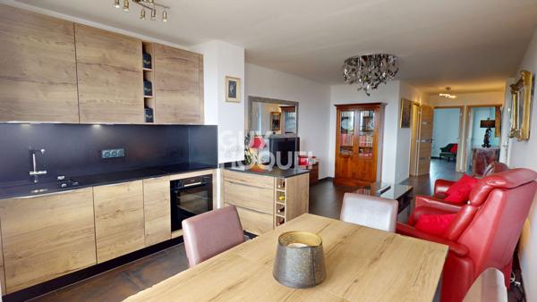 Magnifique T4 traversant vue mer !