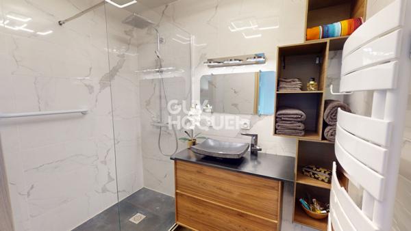 Magnifique T4 traversant vue mer !