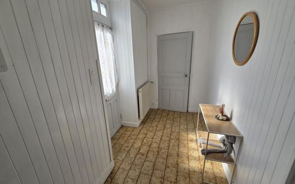 Maison à vendre    3 pièces • 78 m2 Saint-Vallier