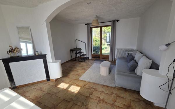 Maison à vendre    3 pièces • 78 m2 Saint-Vallier