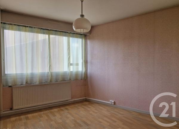 Appartement F4 à vendre  4 pièces - 82,67 m2 EVREUX - 27
