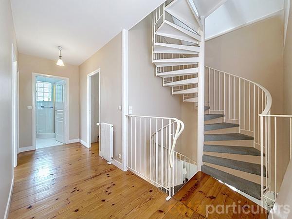 Vente Maison160 m² - 7 Pièces - SAINT MAUR DES FOSSES (94100)