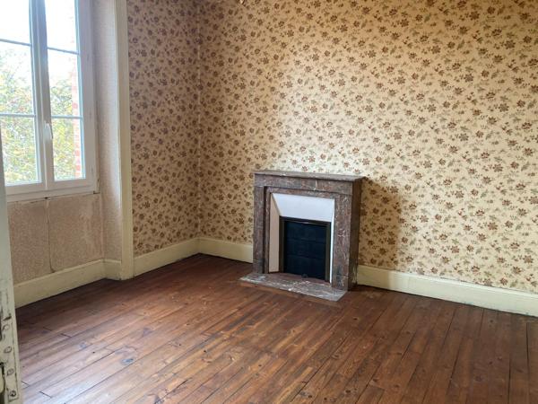 Maison 11 pièces 229m²