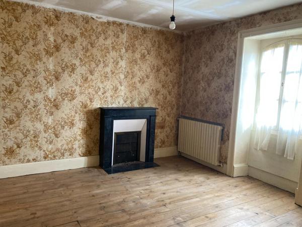 Maison 11 pièces 229m²