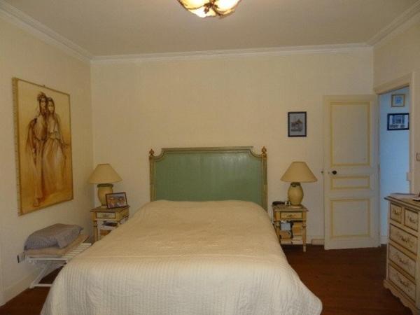 Située au cœur de  Piriac villa du 19e siècle .