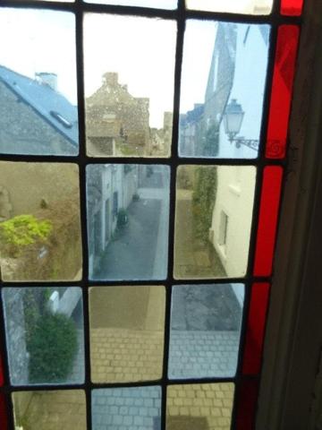 Située au cœur de  Piriac villa du 19e siècle .