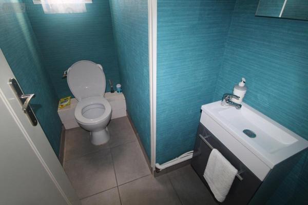 Maison à vendre à Saintes en Charente-Maritime (17100), ref : 17111-631