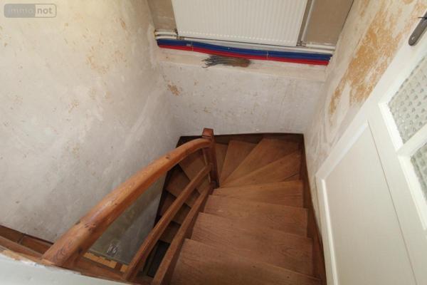 Maison à vendre à Saintes en Charente-Maritime (17100), ref : 17111-631