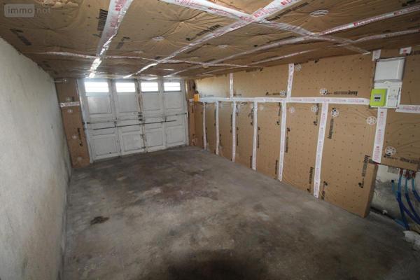 Maison à vendre à Saintes en Charente-Maritime (17100), ref : 17111-631