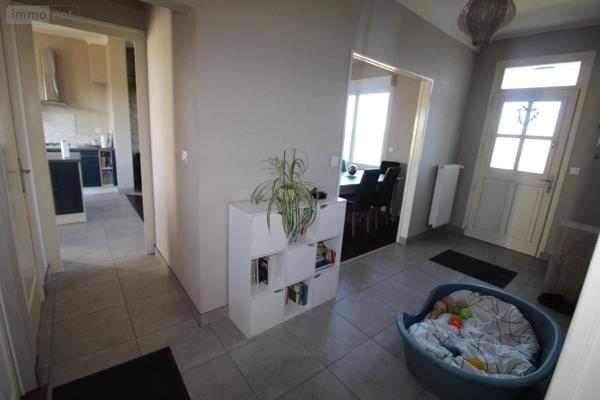 Maison à vendre à Saintes en Charente-Maritime (17100), ref : 17111-631