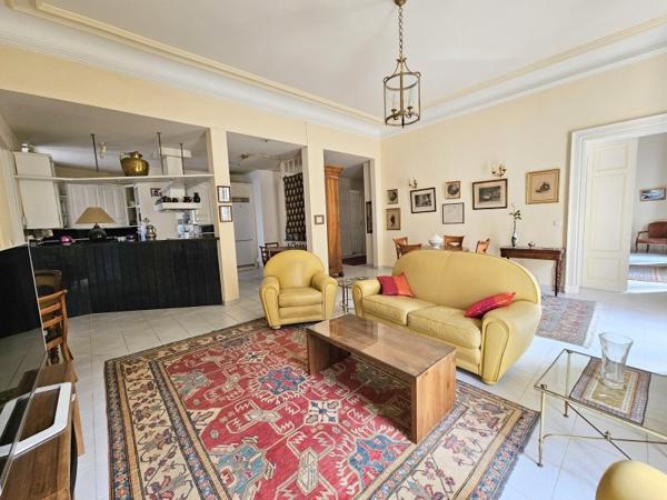 Vente / Appartement T5