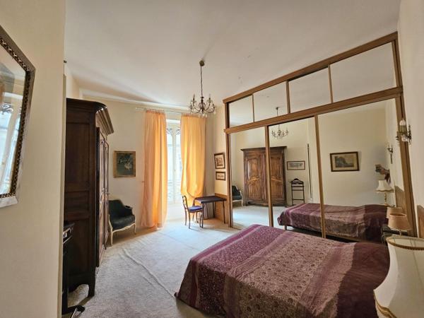 Vente / Appartement T5