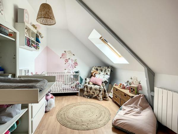 Charmante longère rénovée avec soin à Saint-Méloir-des-Ondes 127m2