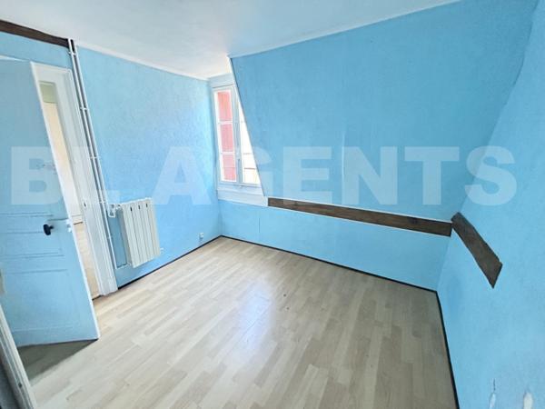Local commercial + logement indépendant – cœur de Joigny, bâtiment historique
