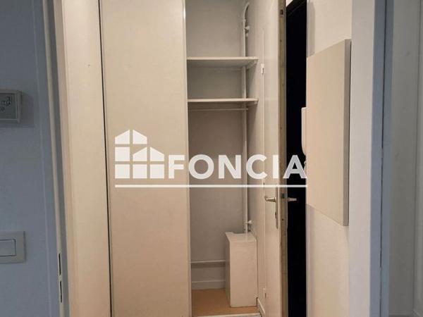 Location Studio 26.17 m² - 29 RUE PHILIPPE DESPORTES Chartres 28000