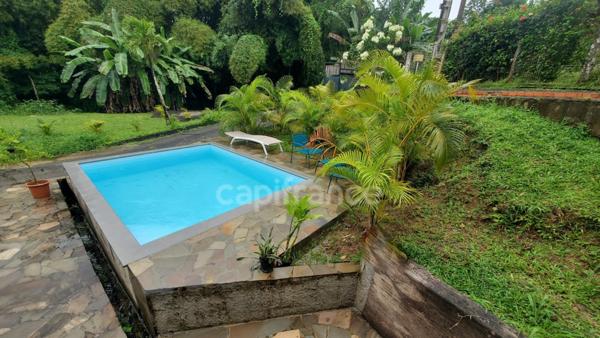 Appartement en Rez de jardin - 3 pièces avec terrasse et piscine commune
