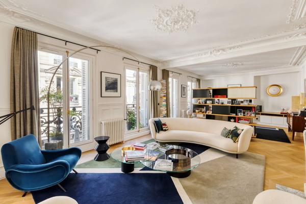 Vente Appartement de luxe Paris 7 4 Pièces 130 m²