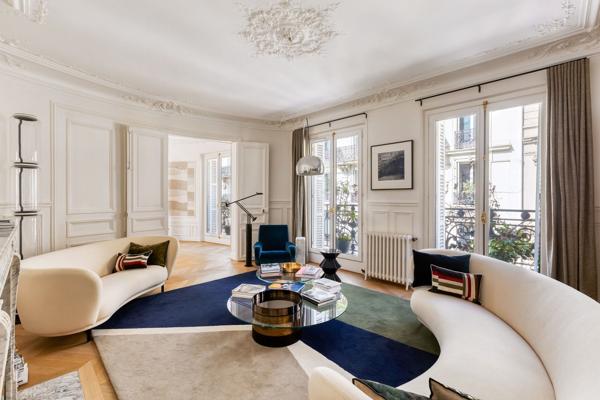 Vente Appartement de luxe Paris 7 4 Pièces 130 m²