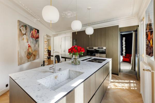 Vente Appartement de luxe Paris 7 4 Pièces 130 m²