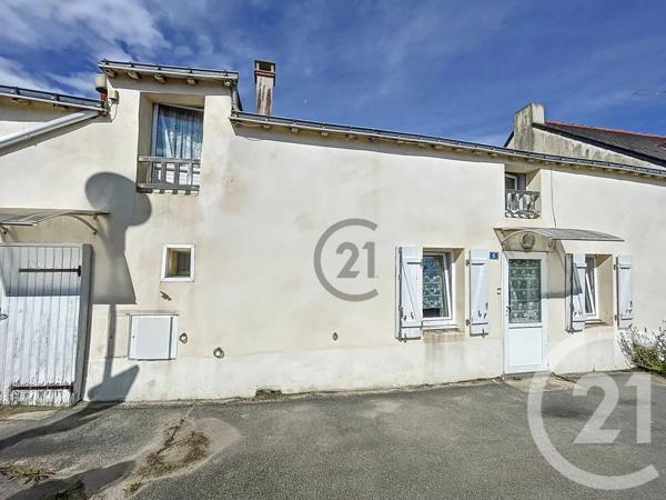 Maison à vendre  3 pièces - 95 m 2   LA TURBALLE  - 44