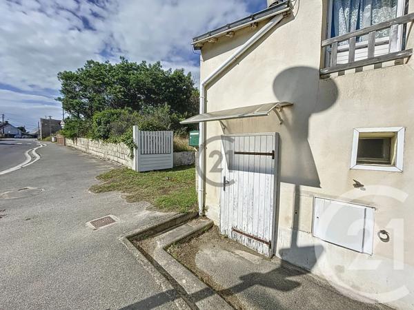 Maison à vendre  3 pièces - 95 m 2   LA TURBALLE  - 44
