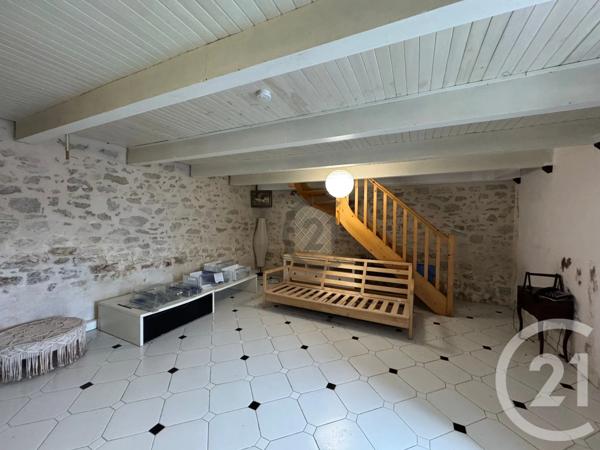 Maison à vendre  3 pièces - 95 m 2   LA TURBALLE  - 44