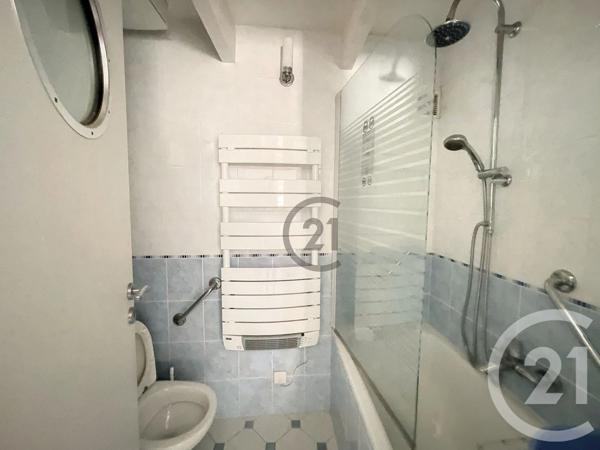 Maison à vendre  3 pièces - 95 m 2   LA TURBALLE  - 44
